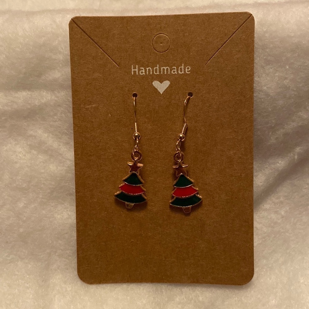 Green Red Christmas Tree with Star Earrings - Picture 2 of 4